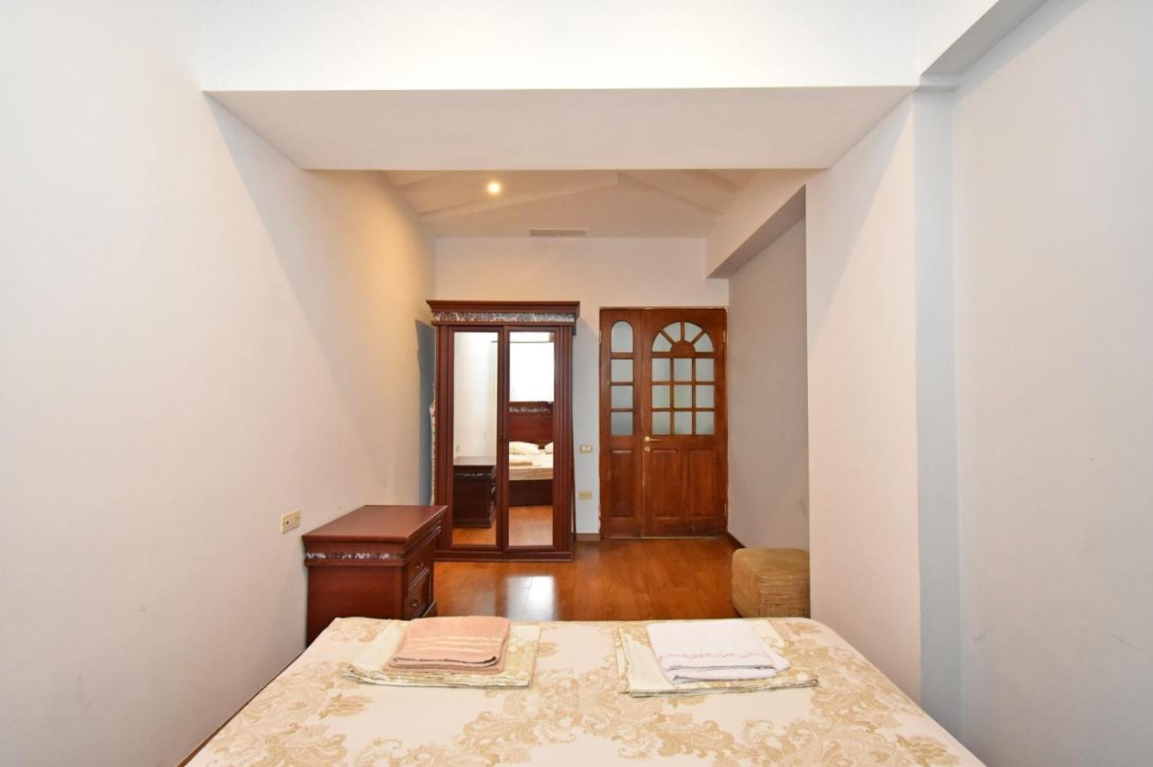 Armenak Apartments N20 Erivan Dış mekan fotoğraf